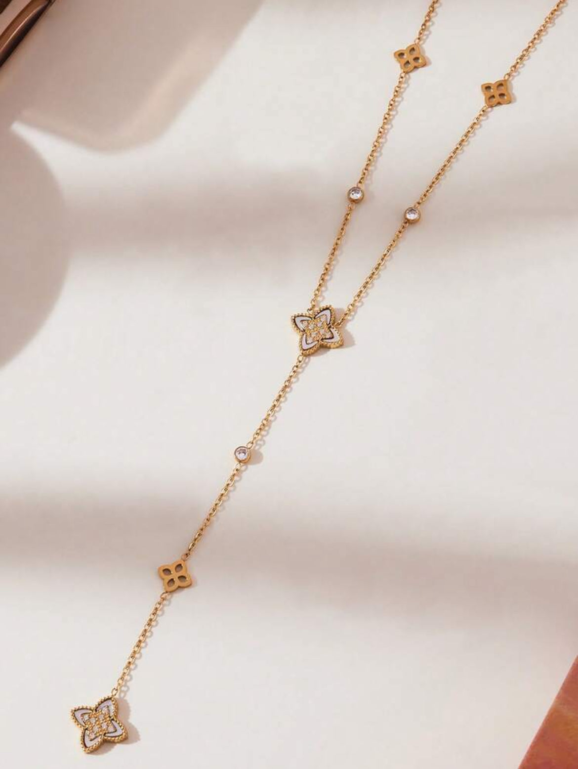 Collier Orly