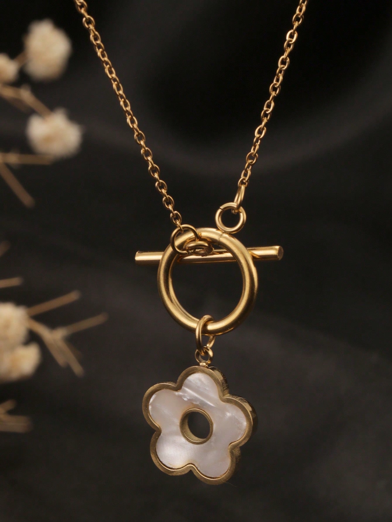 Collier RANA